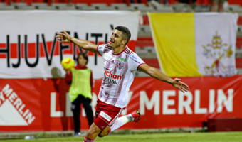 Riad Nouri et Gaetan Courtet : retour en rouge et blanc