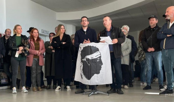 Nazione dénonce, encore , la spéculation immobilière